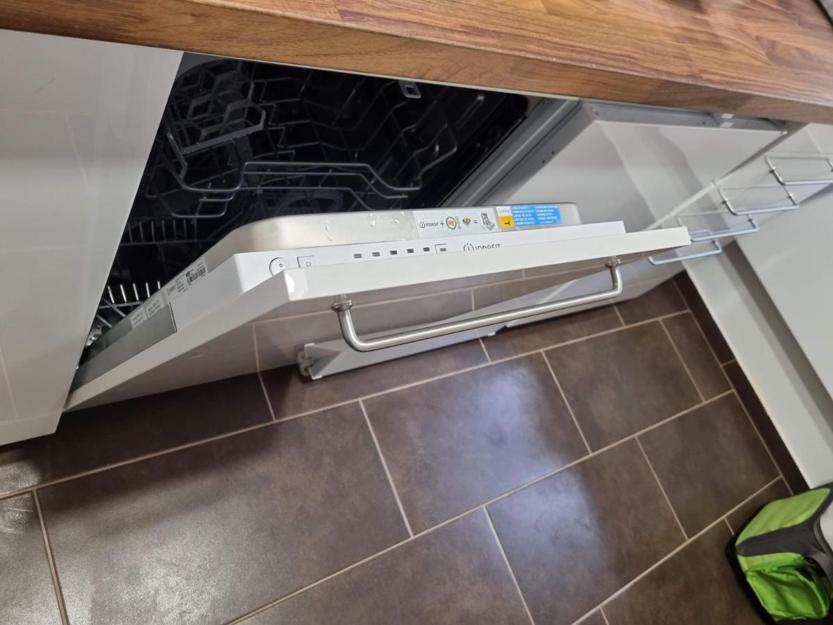 Apartament Flora Apartman Segedyn Zewnętrze zdjęcie