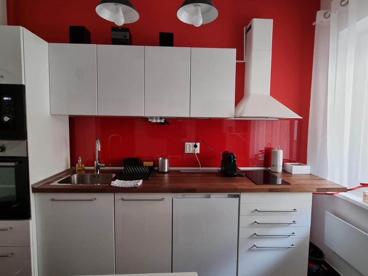 Apartament Flora Apartman Segedyn Zewnętrze zdjęcie